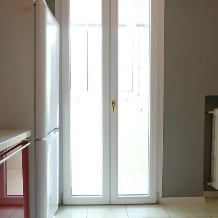 Appartamento Leonardo Da Vinci 24 *
