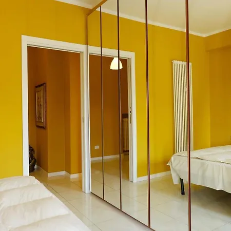 Leonardo Da Vinci 24 Apartman *